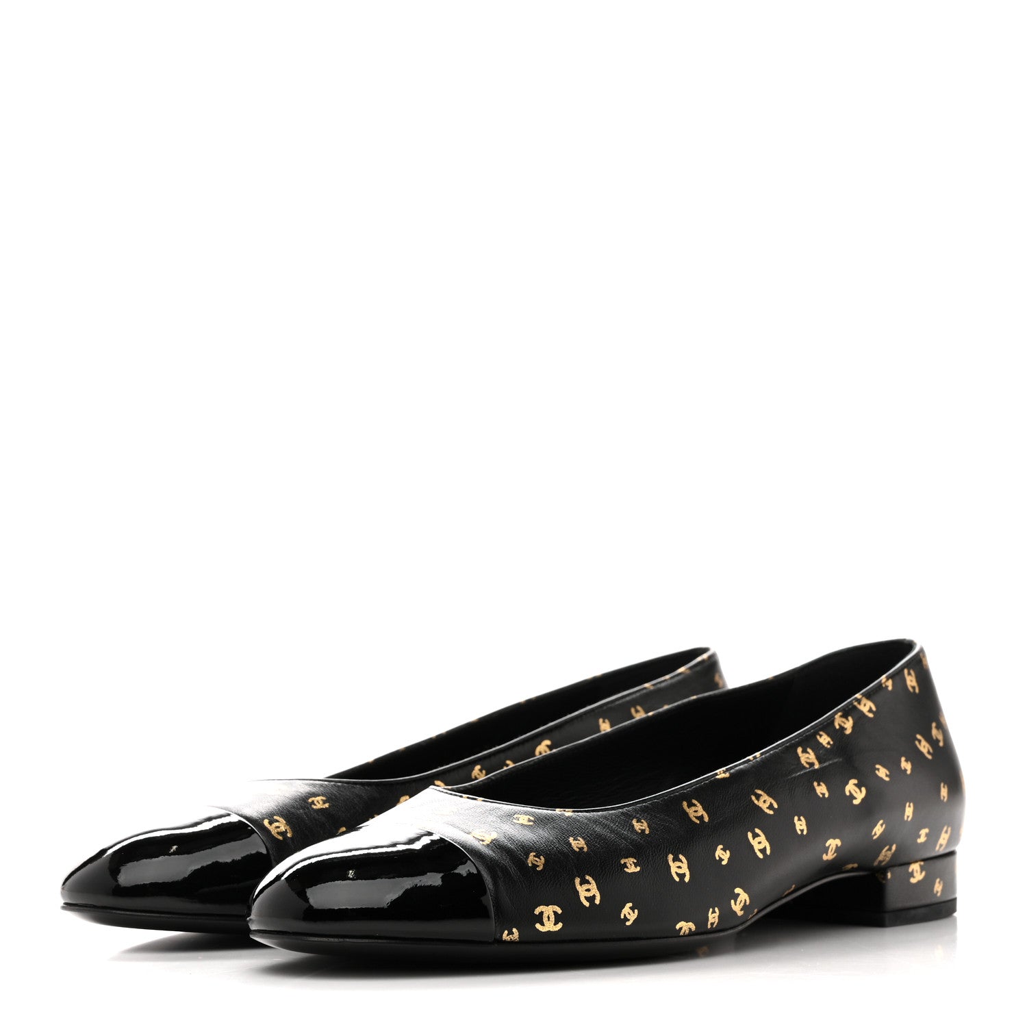 CHANEL CAP TOE BALLERINA FLATS PATENT CALFSKIN BLUE