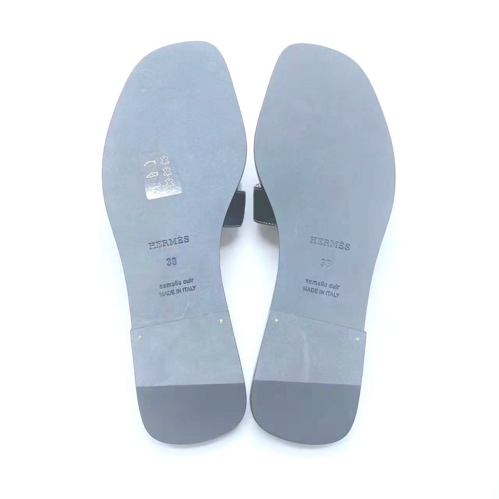 HERMES ORAN SANDAL BLACK BOX