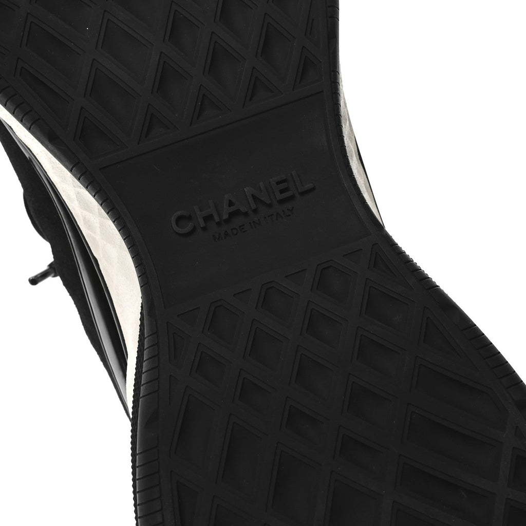 CHANEL FABRIC SUEDE CALFSKIN CC SNEAKERS PINK BEIGE PINK & BLACK & WHITE