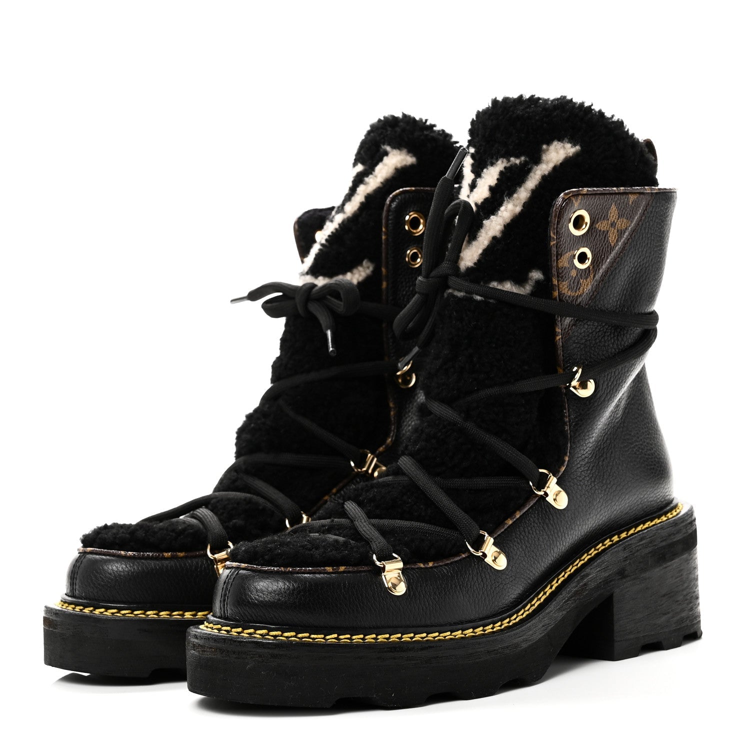 BURBERRY ANKLE BOOTS BLACK