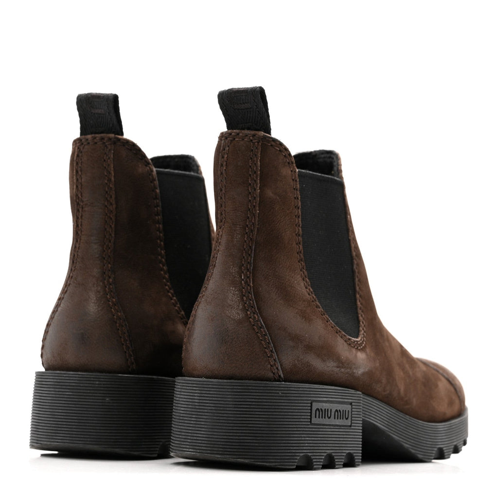 SAINT LAURENT WYATT SUEDE CHELSEA BOOTS BROWN