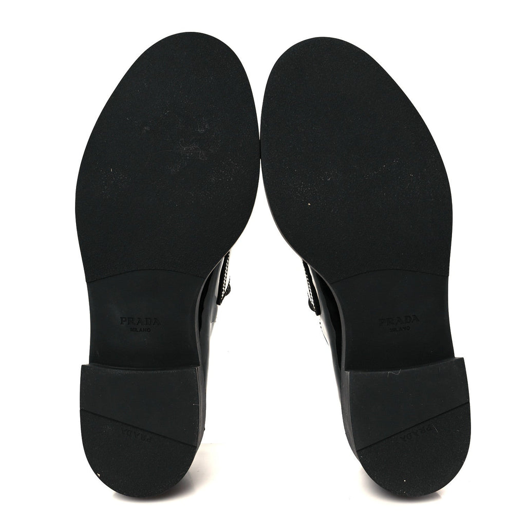 PRADA VERNICE METAL TRIANGLE LOGO LOAFER PUMPS BLACK