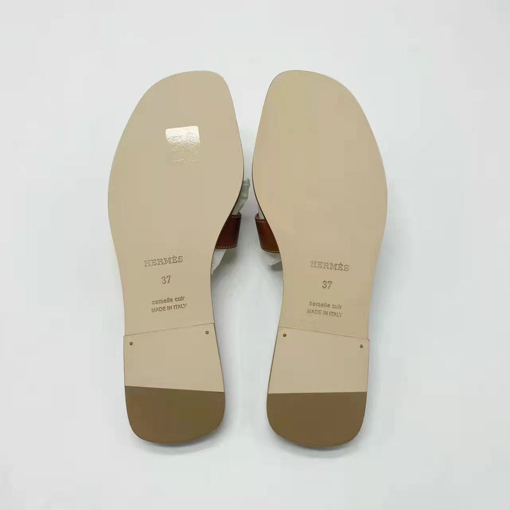 HERMES ORAN SANDAL GOLD