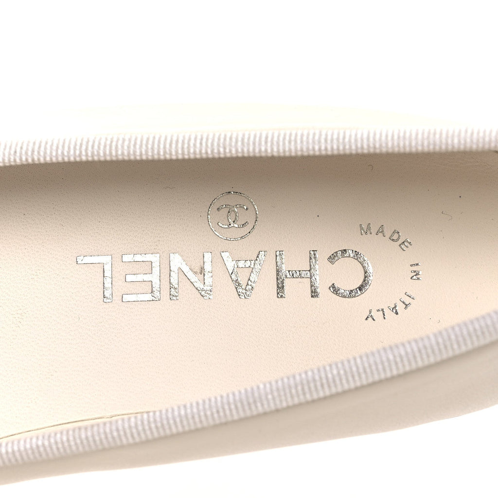 CHANEL LAMBSKIN CAP TOE CC BALLERINA FLAT BEIGE BLACK