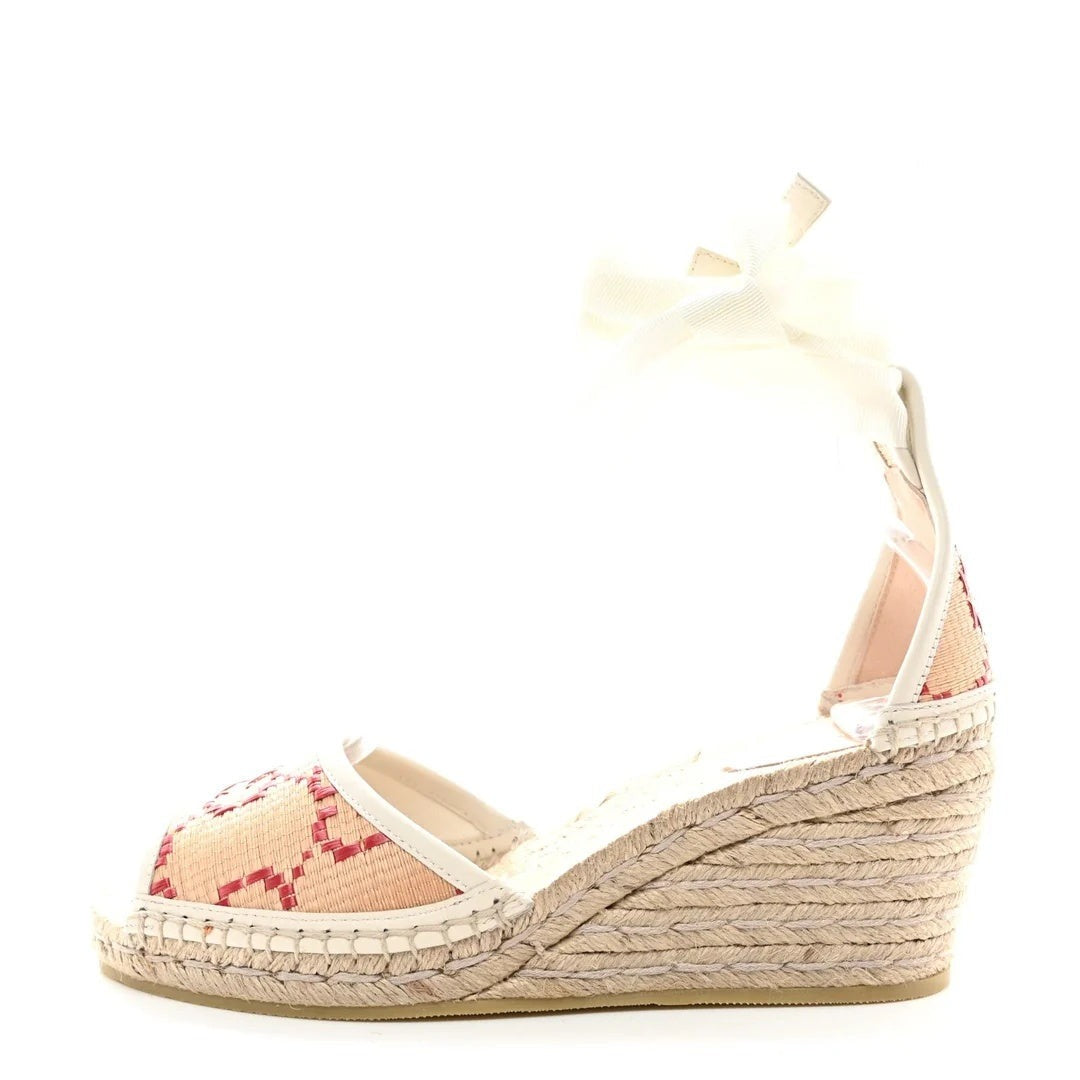 Gucci GG Raffia Monogram Ankle Wrap Platform Espadrille Wedge Sandals - White/Pink