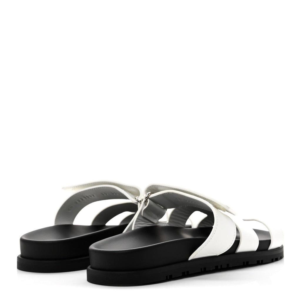 HERMES CHYPRE SANDALS CALFSKIN WHITE
