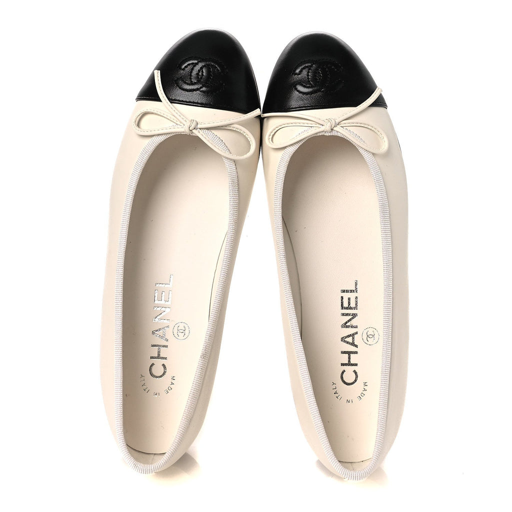 CHANEL LAMBSKIN CAP TOE CC BALLERINA FLAT BEIGE BLACK