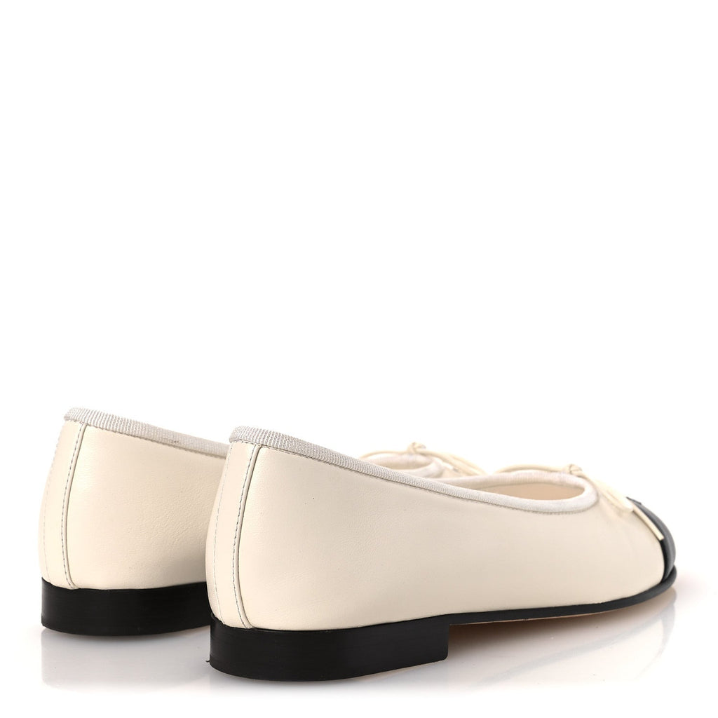CHANEL LAMBSKIN CAP TOE CC BALLERINA FLAT BEIGE BLACK