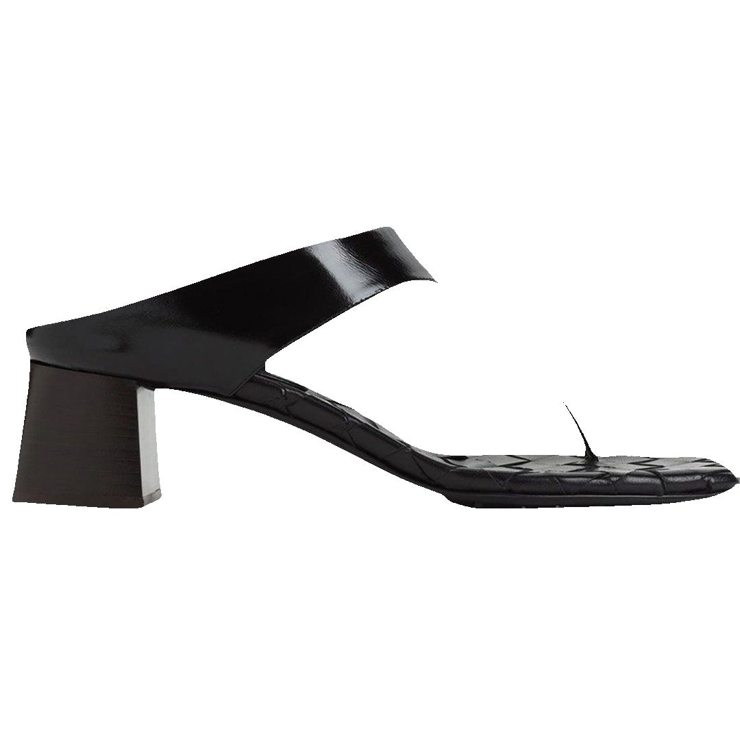 Bottega Veneta Salsa Intrecciato Leather Thong Sandals - Natural