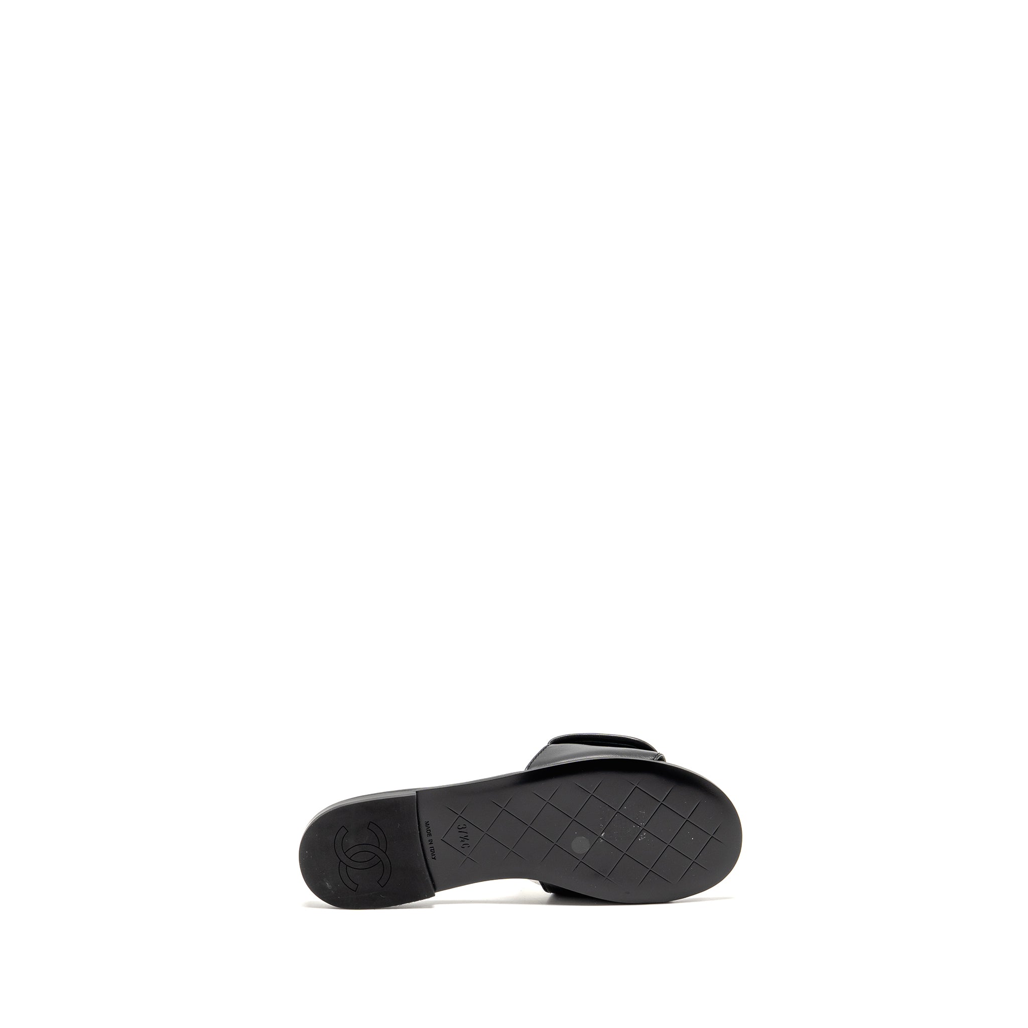 CHANEL QUILTED CC SLIDE SANDALS LEATHER BLACK LGHW