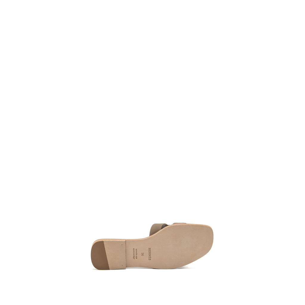 HERMES ORAN SANDAL CALFSKIN ETOUPE