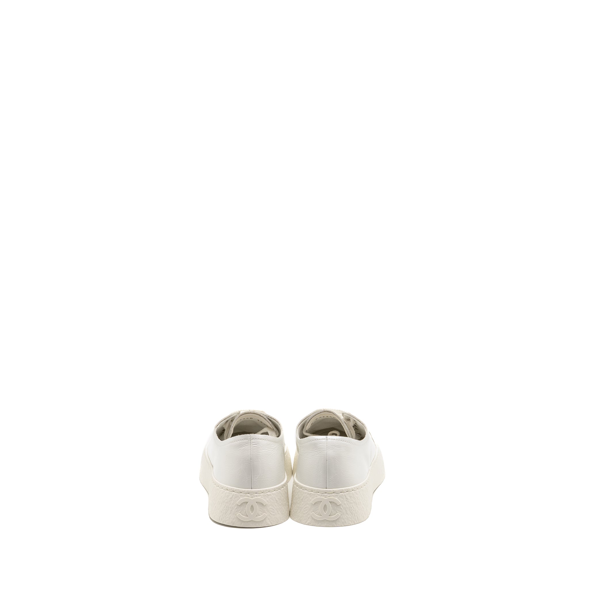 CHANEL SNEAKERS CALFSKIN WHITE LGHW