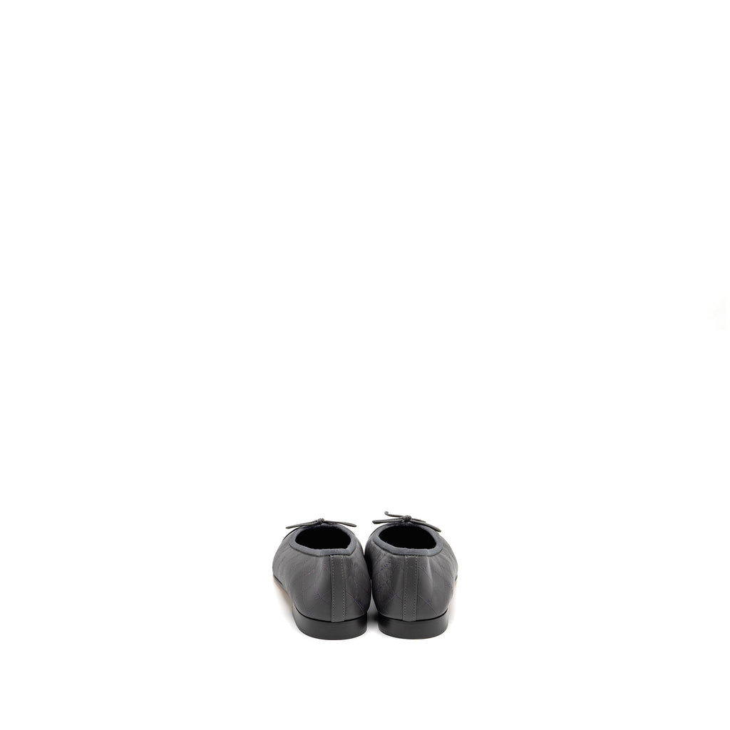 CHANEL BALLET FLATS LAMBSKIN/PATENT GREY/BLACK