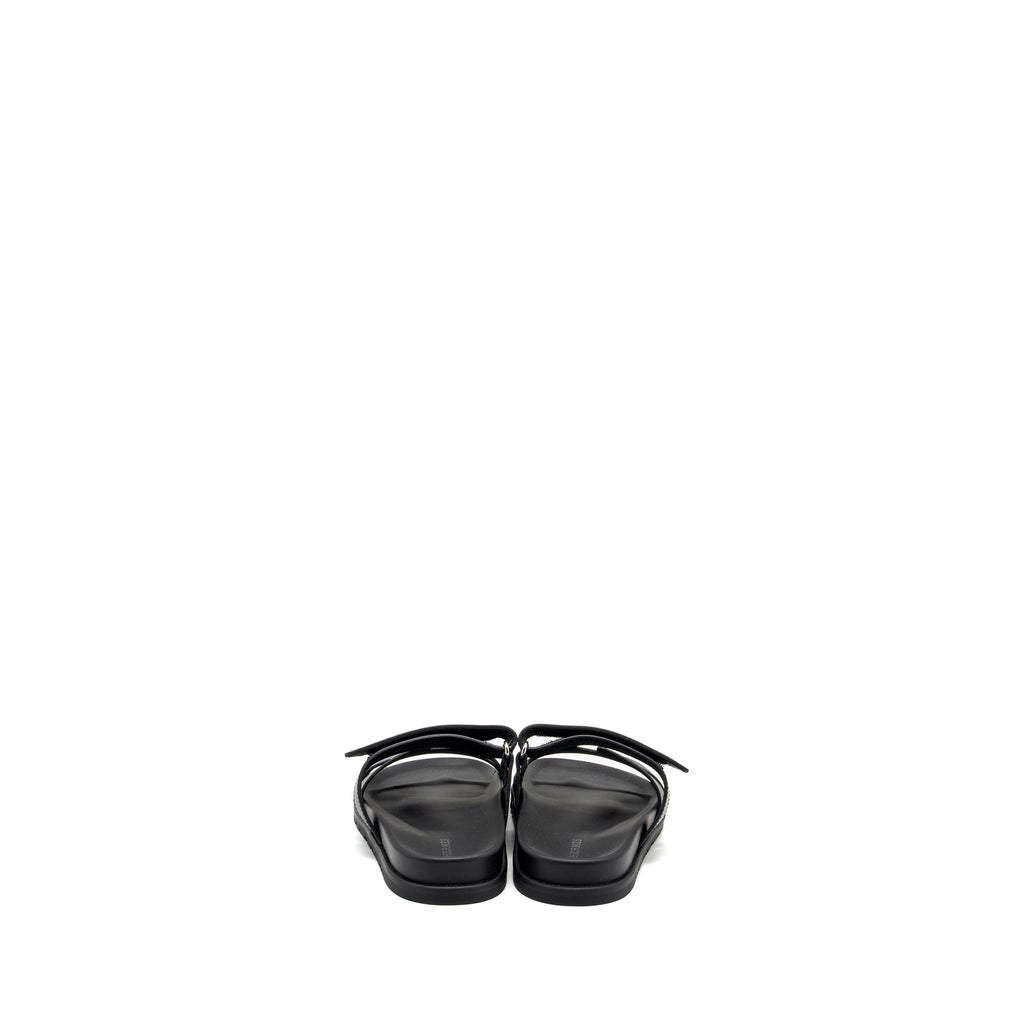 HERMES CHYPRE SANDALS BLACK