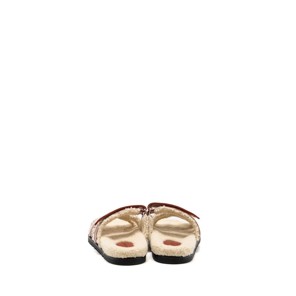 HERMES FEMME CHYPRE SANDALS GLAZED NAPA/SHEARLING ROUGE SANGUINE/ECRU