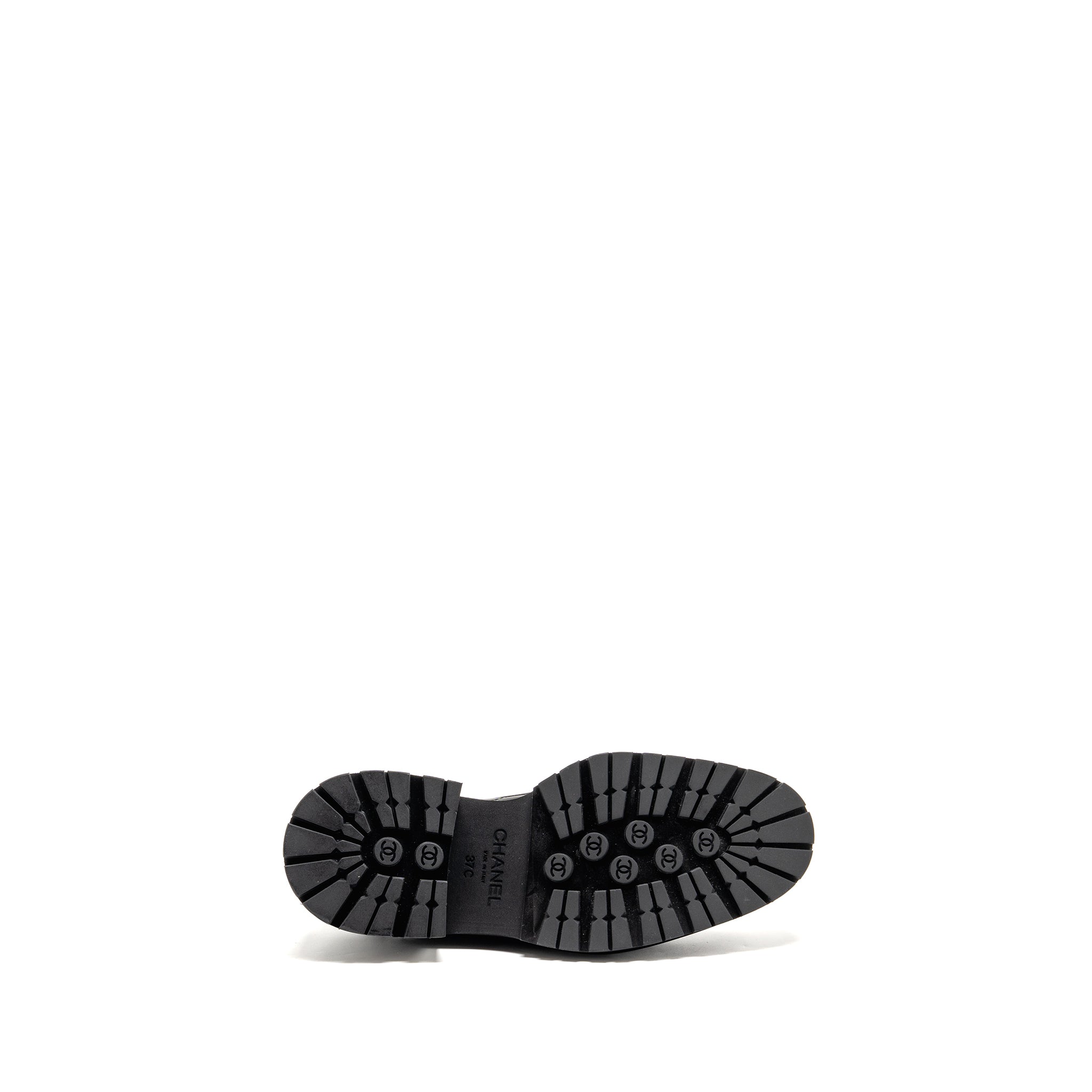 CHANEL 23A QULITED CC PLATFORM LOAFERS BLACK LGHW