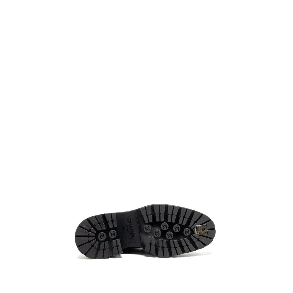 CHANEL 23A QULITED CC PLATFORM LOAFERS BLACK LGHW