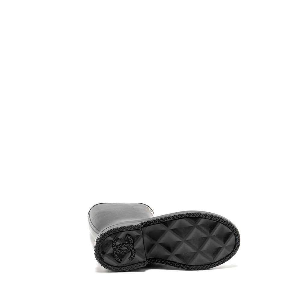 CHANEL 25B HIGH BOOTS CAOUTCHOUC BLACK