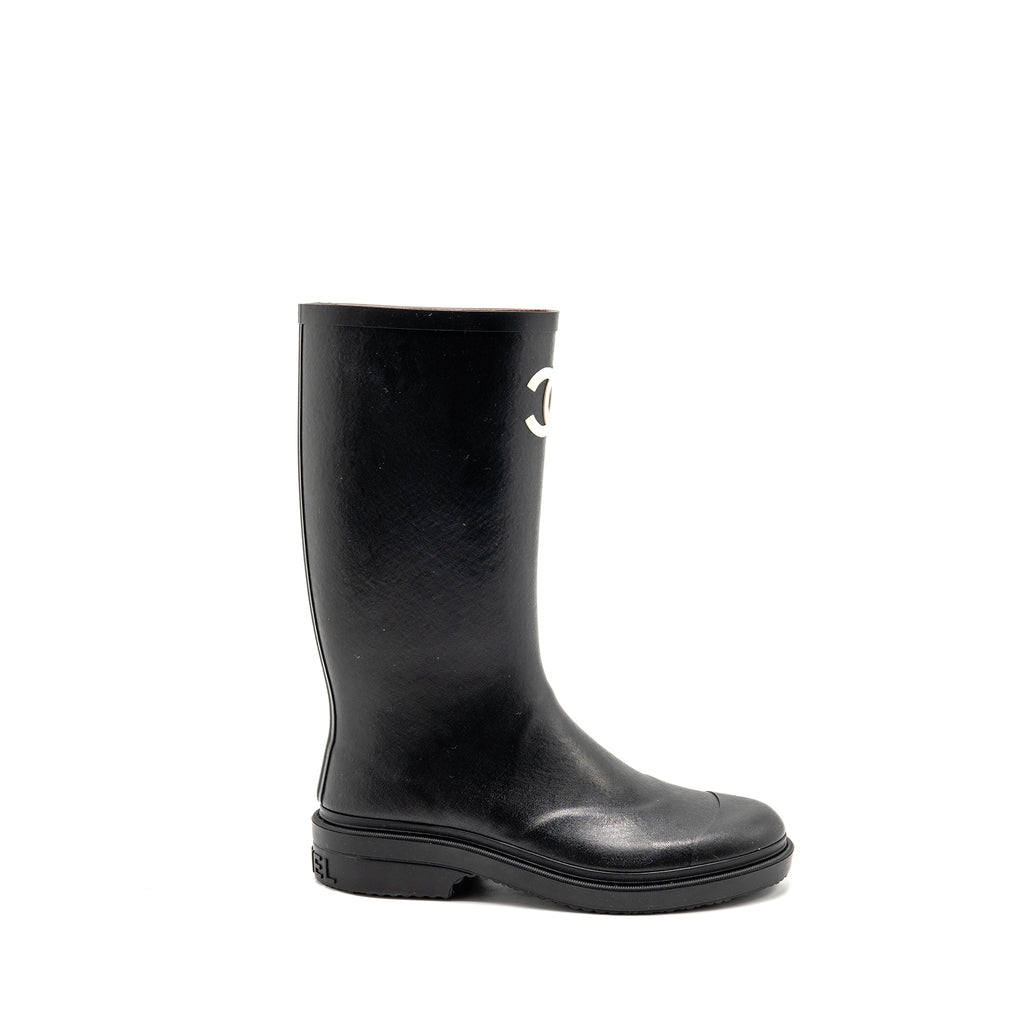 CHANEL 25B HIGH BOOTS CAOUTCHOUC BLACK