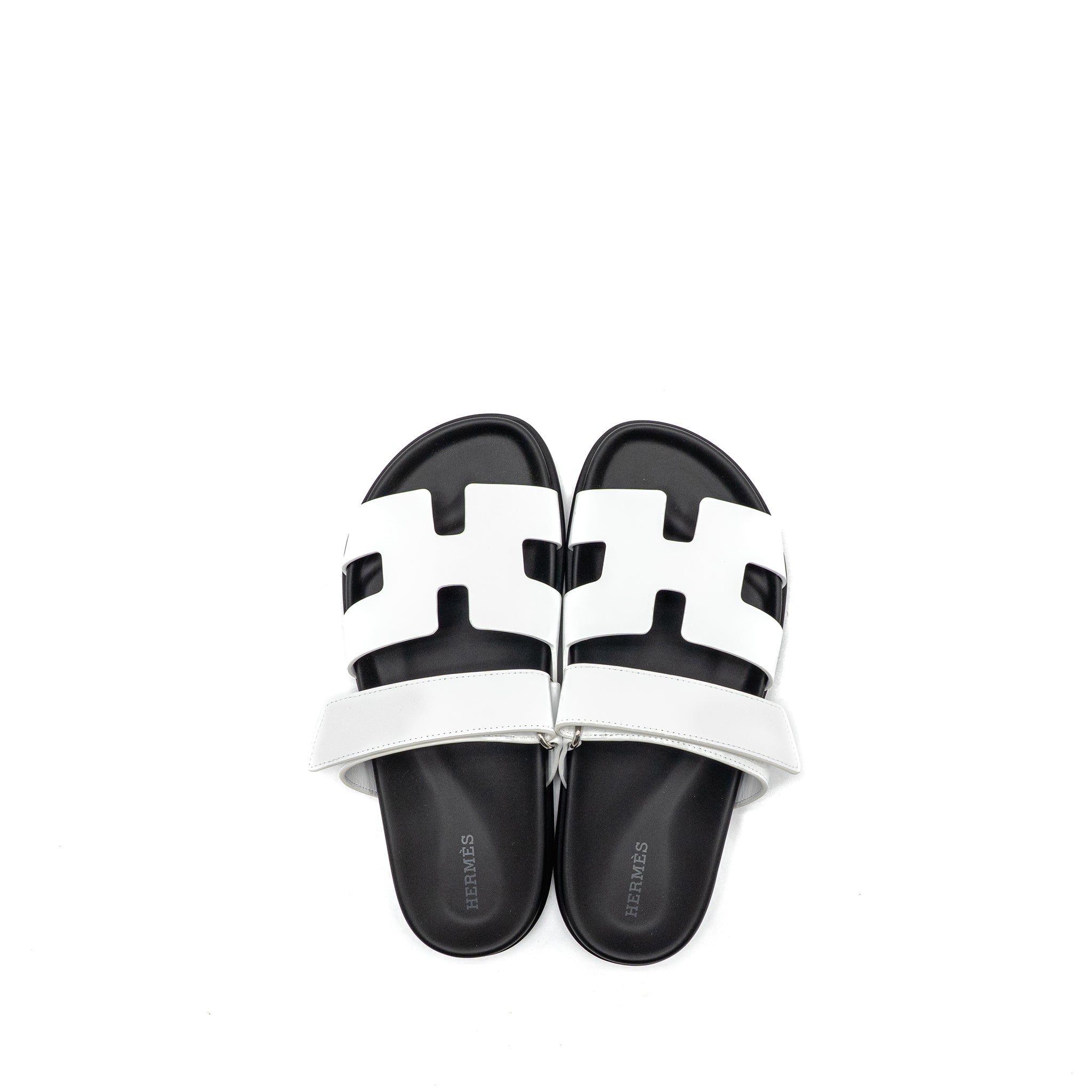HERMES CHYPRE SANDAL CALFSKIN WHITE SHW