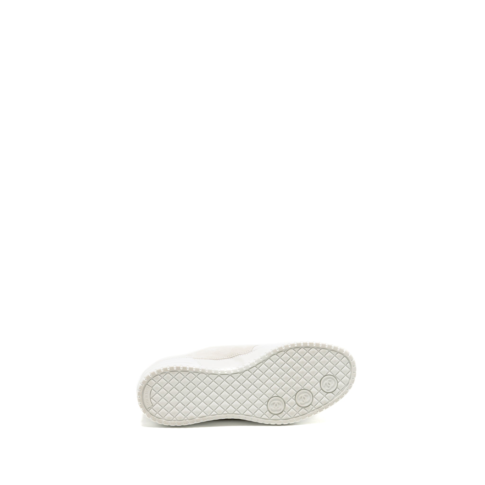 CHANEL LETTER LOGO SNEAKERS CALFSKIN/SUEDE WHITE