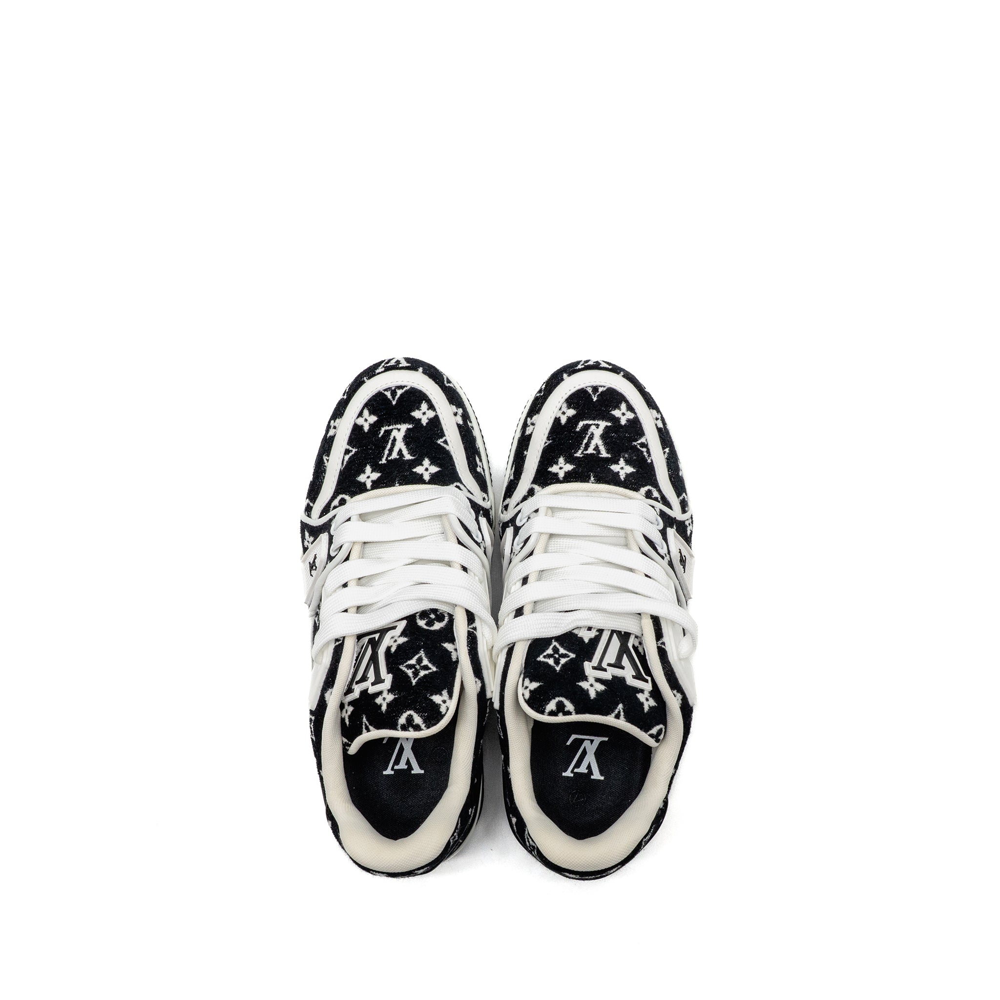 LOUIS VUITTON TRAINER SNEAKER BLACK / WHITE
