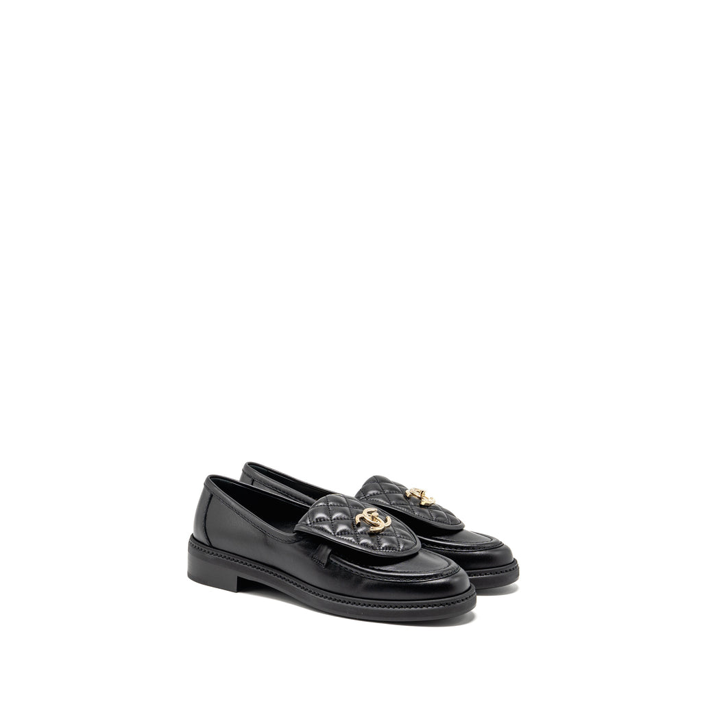 CHANEL TURNLOCK LOAFER LAMBSKIN BLACK LGHW