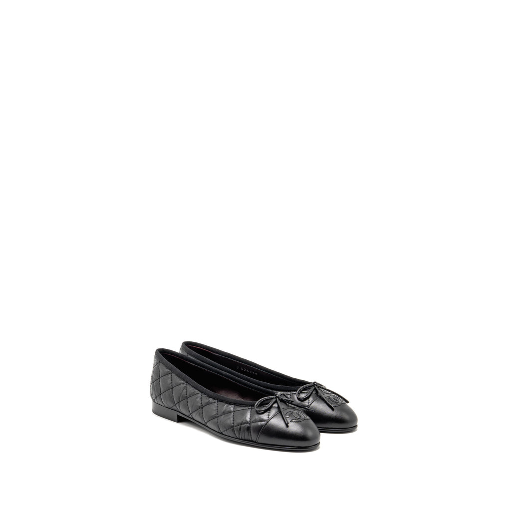 CHANEL BALLERINAS AGED CALFSKIN BLACK