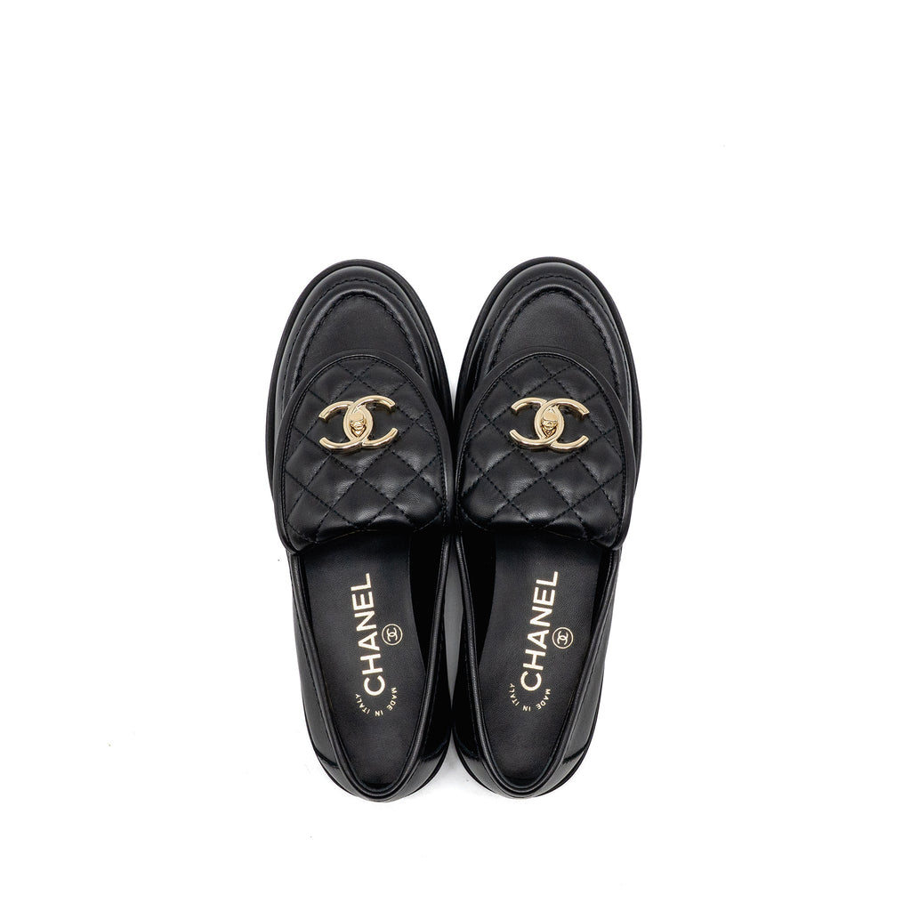 CHANEL TURNLOCK LOAFER LAMBSKIN BLACK LGHW