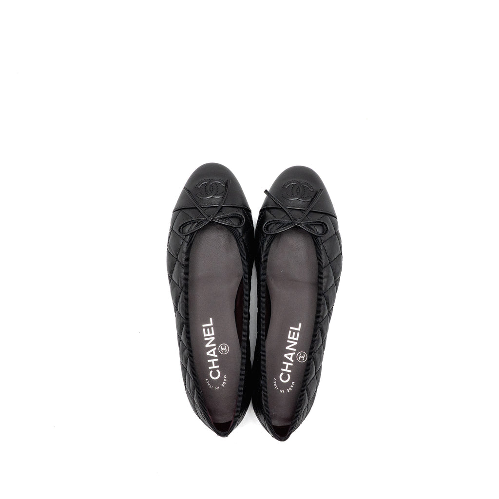 CHANEL BALLERINAS AGED CALFSKIN BLACK