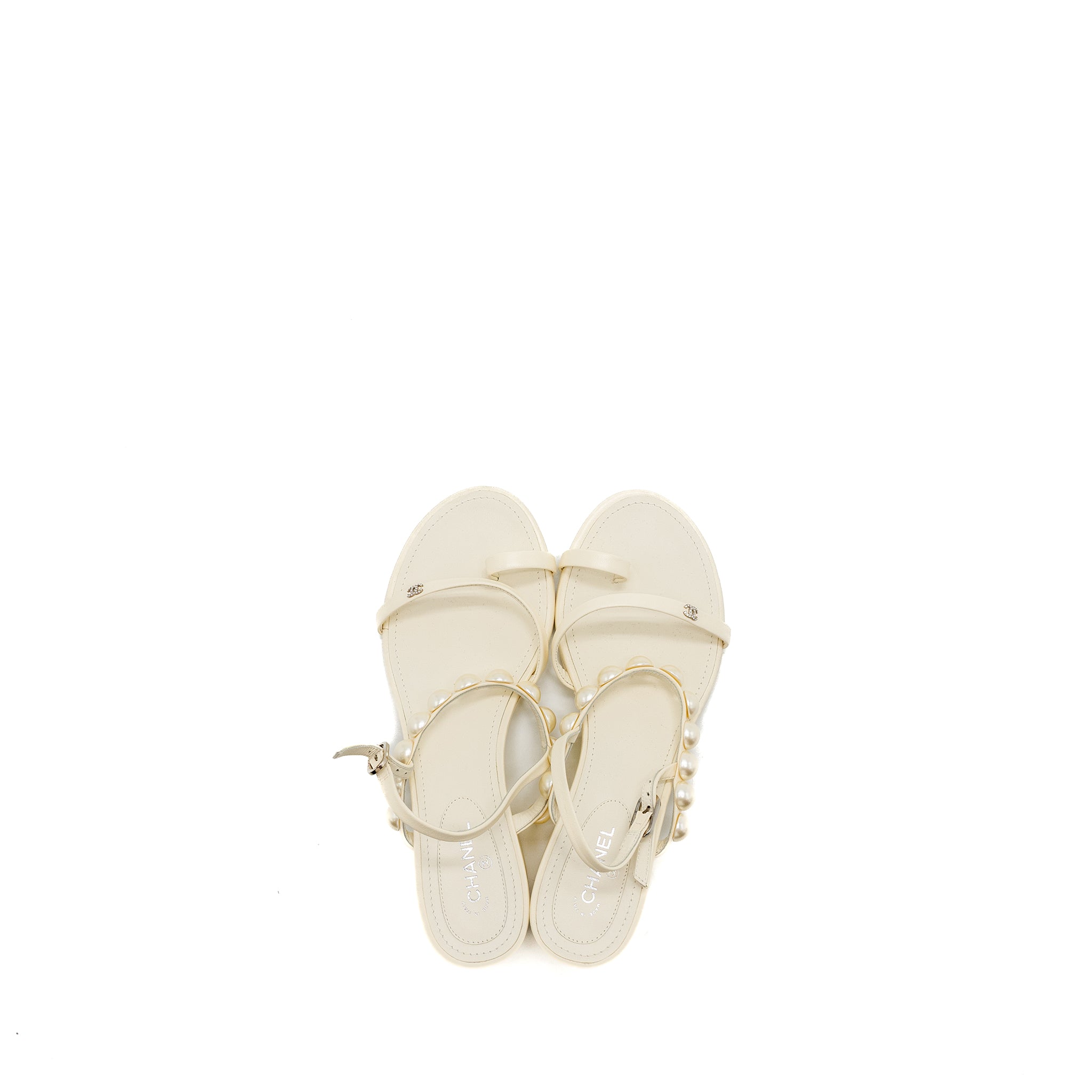 CHANEL PEARL SANDAL LEATHER WHITE SHW