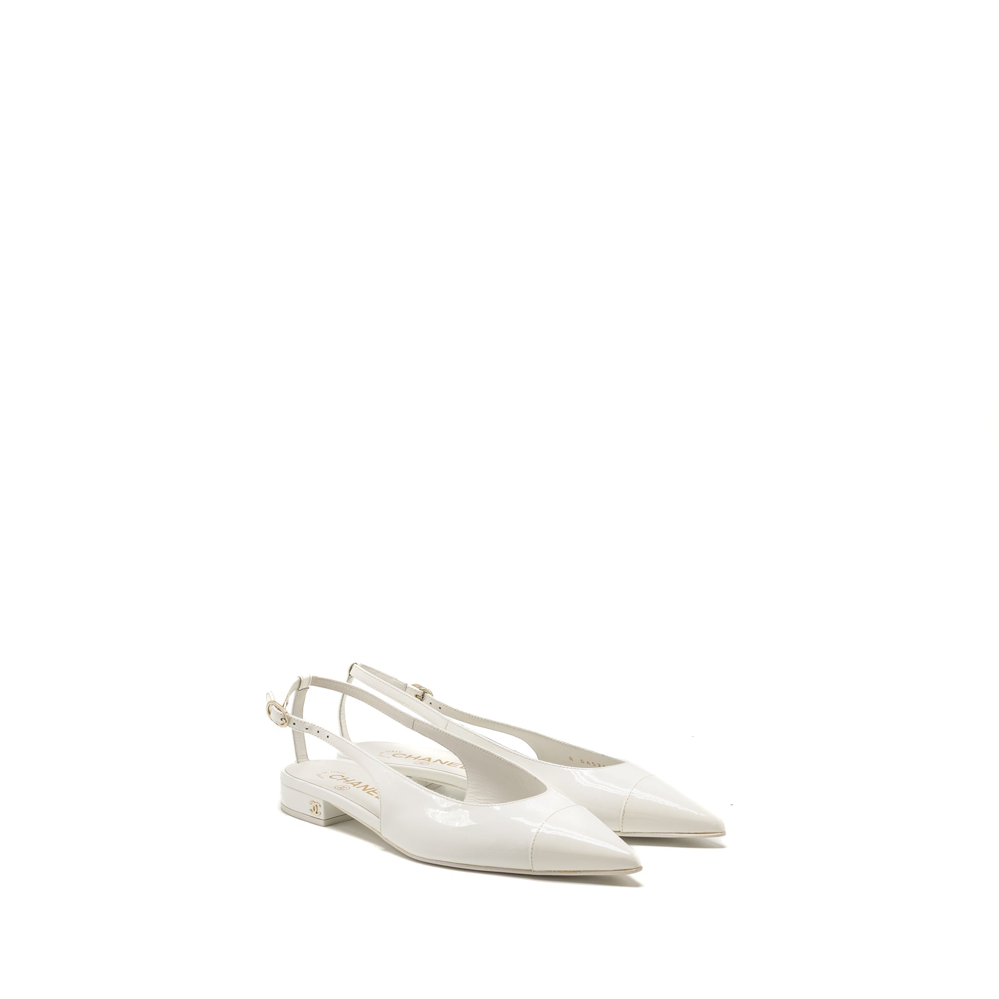 CHANEL 23K SLINGBACKS PATENT CALFSKIN WHITE LGHW