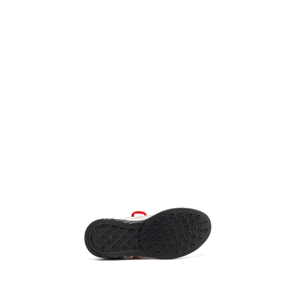 CHANEL CC LOGO SNEAKERS RED/ WHITE/ BLACK
