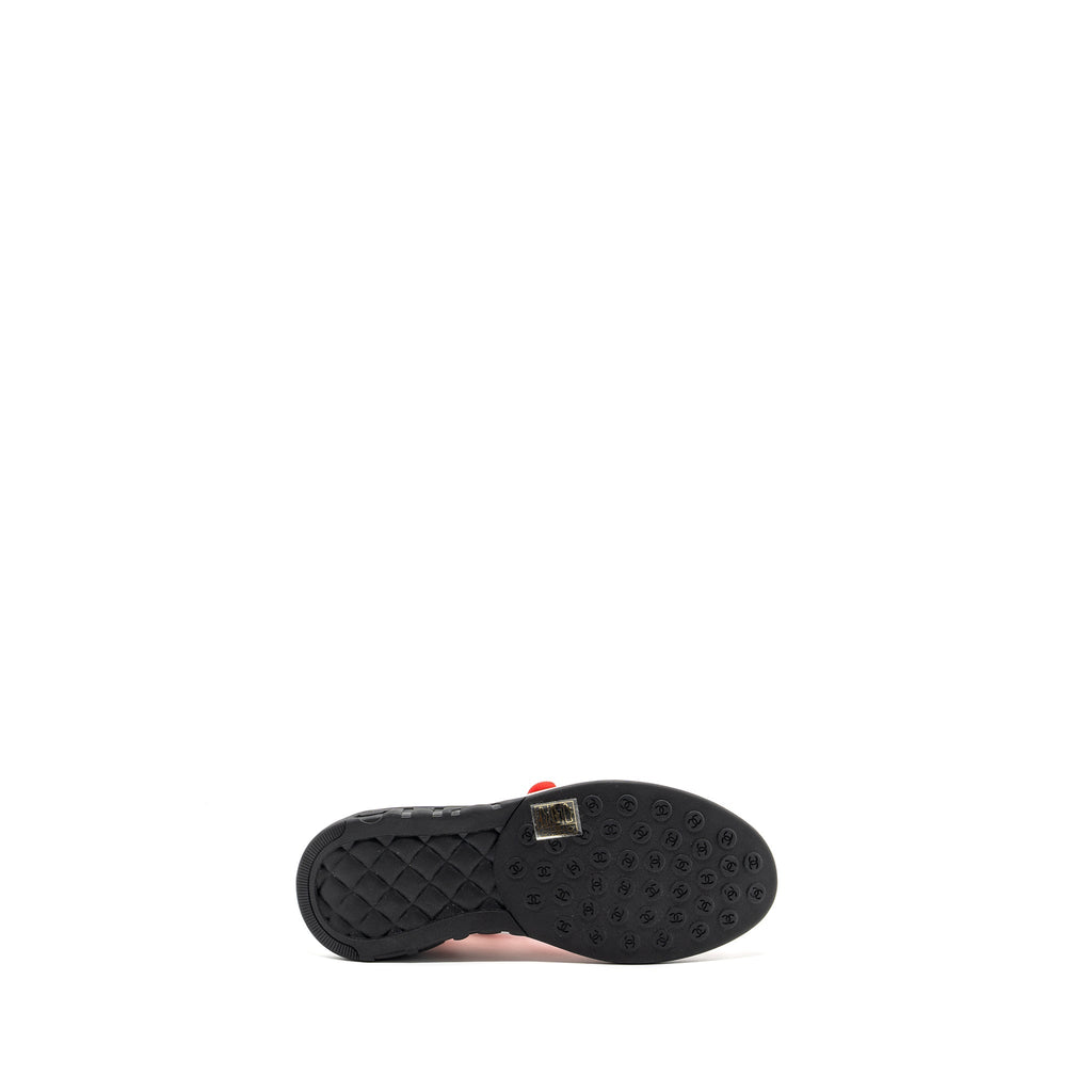 CHANEL CC LOGO SNEAKERS RED/ WHITE/ BLACK