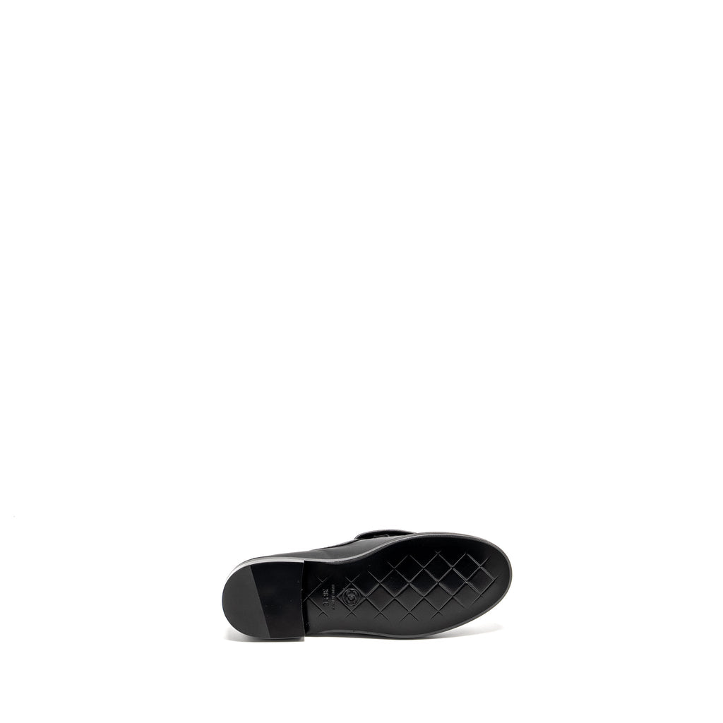 CHANEL CC TURNLOCK LOAFER QUILTED LEATHER BLACK LGHW