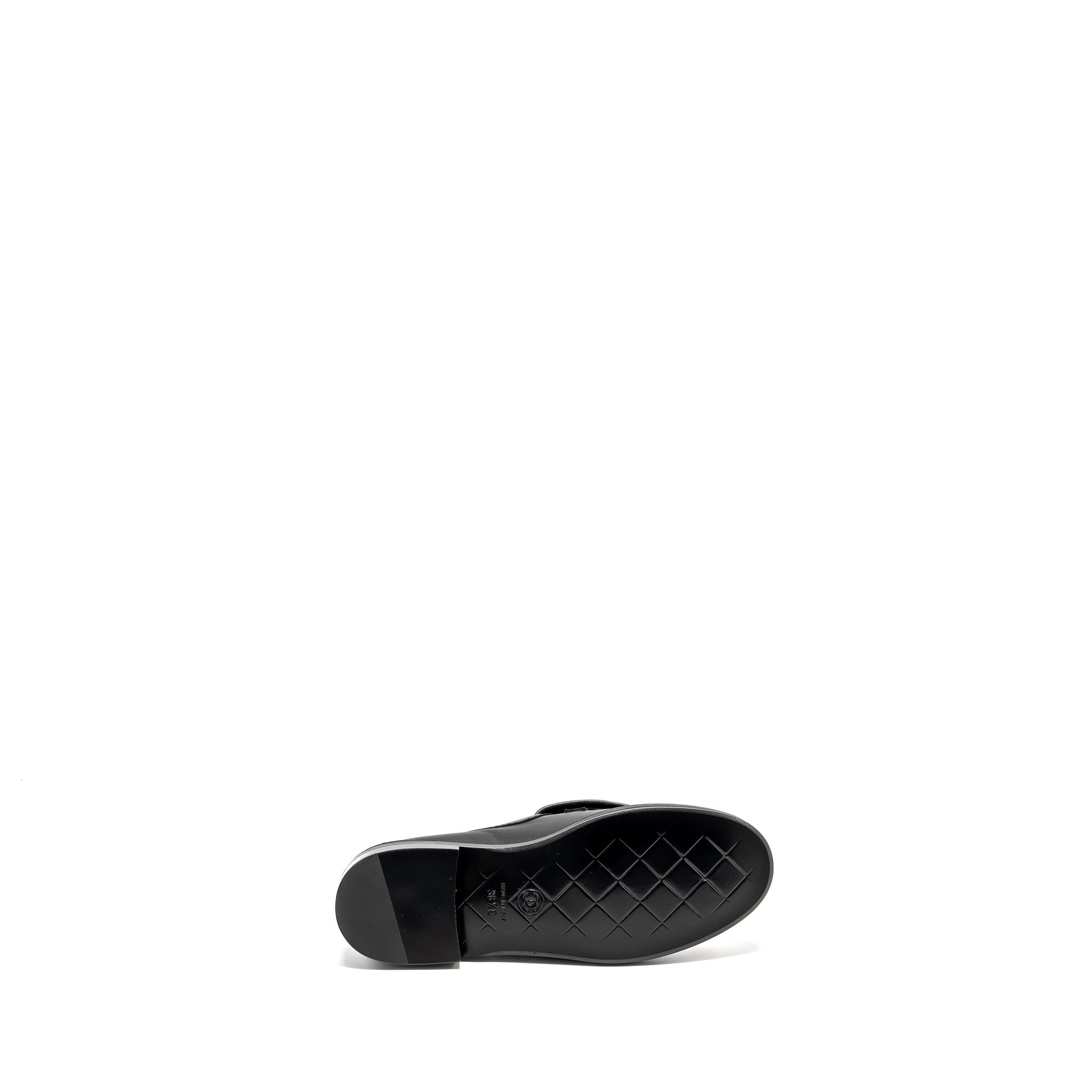 CHANEL CC TURNLOCK LOAFER QUILTED LEATHER BLACK LGHW