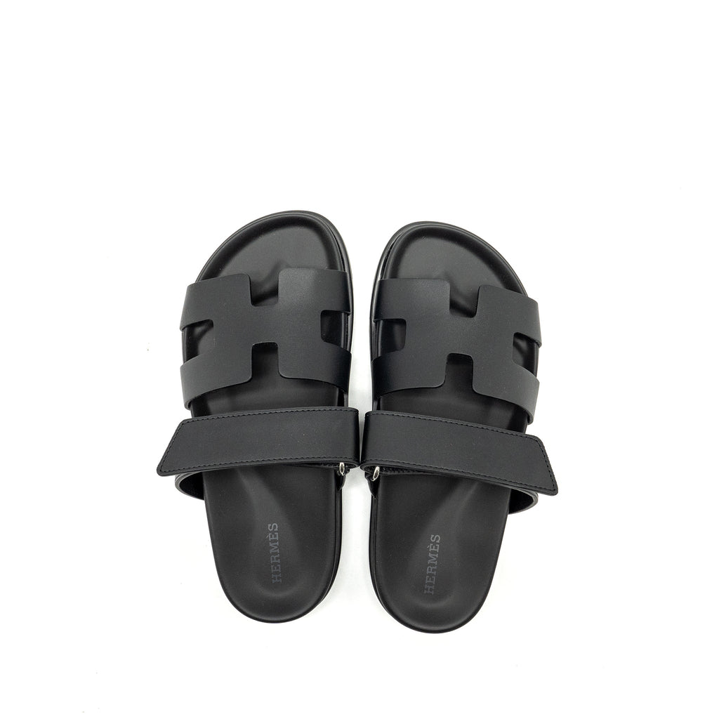 HERMES CHYPRE SANDALS LEATHER BLACK