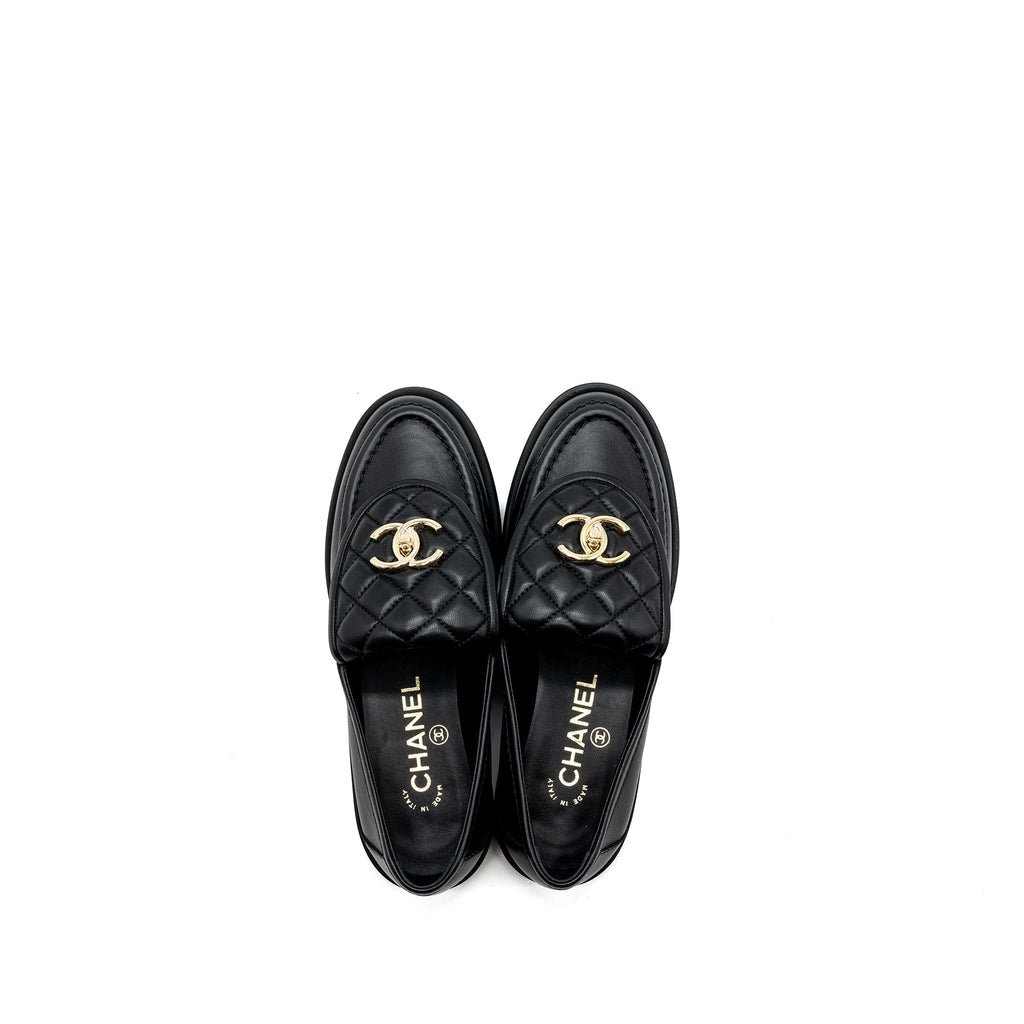 CHANEL CC TURNLOCK LOAFERS BLACK LGHW