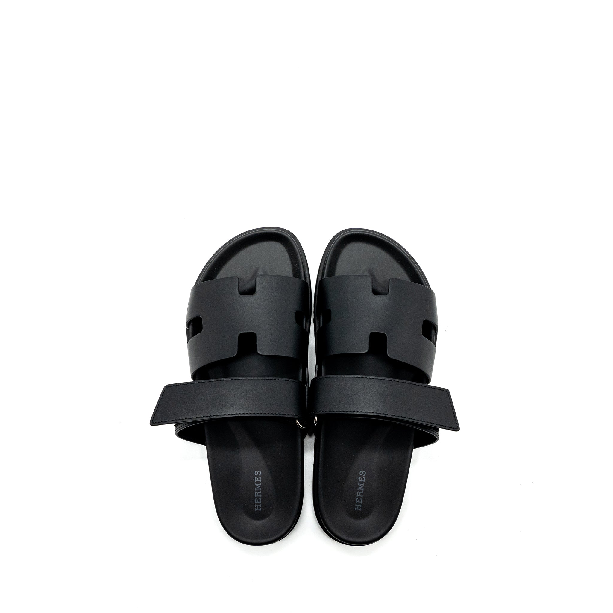 HERMES CHYPRE SANDALS CALFSKIN BLACK