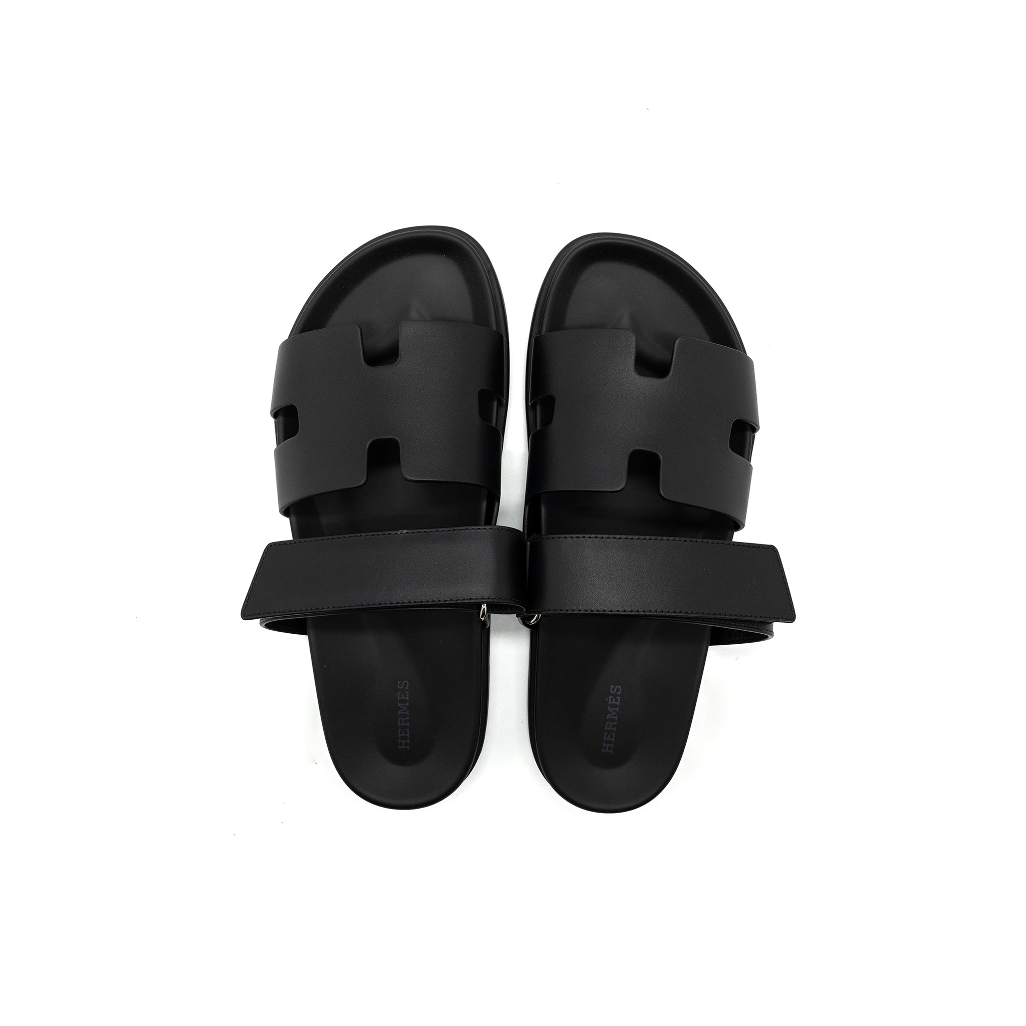 HERMES CHYPRE SANDALS BLACK