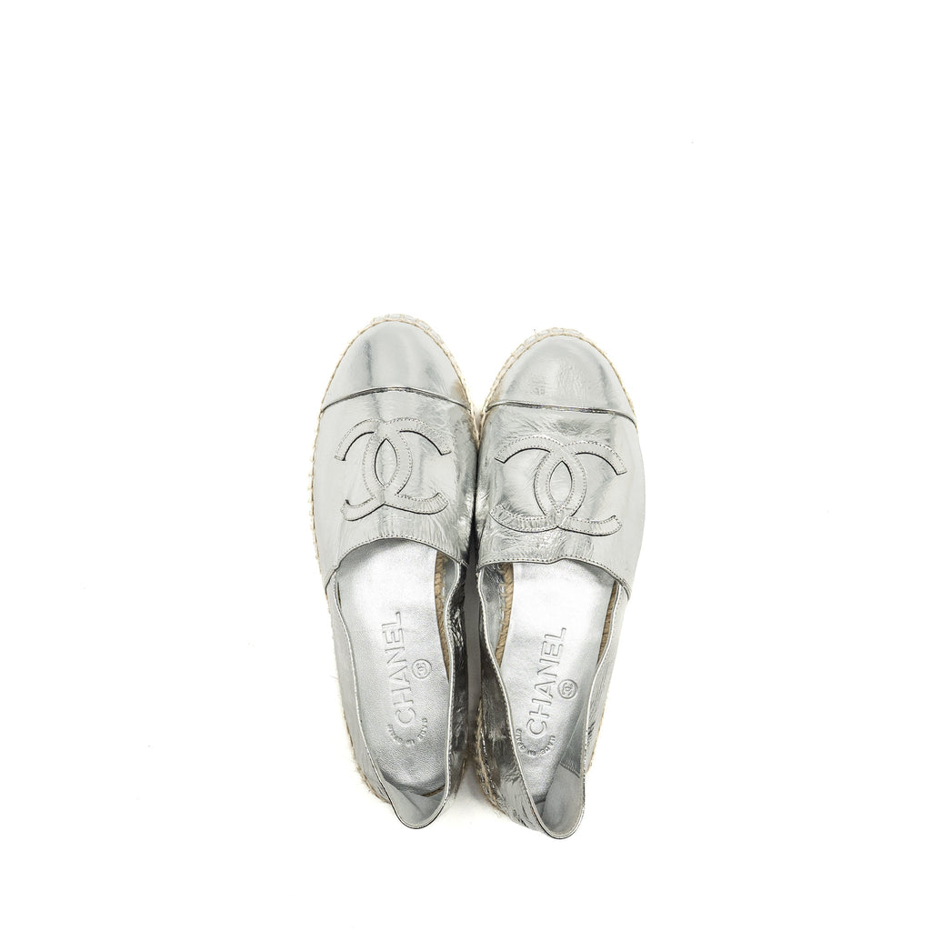 CHANEL ESPADRILLE METALLIC SILVER