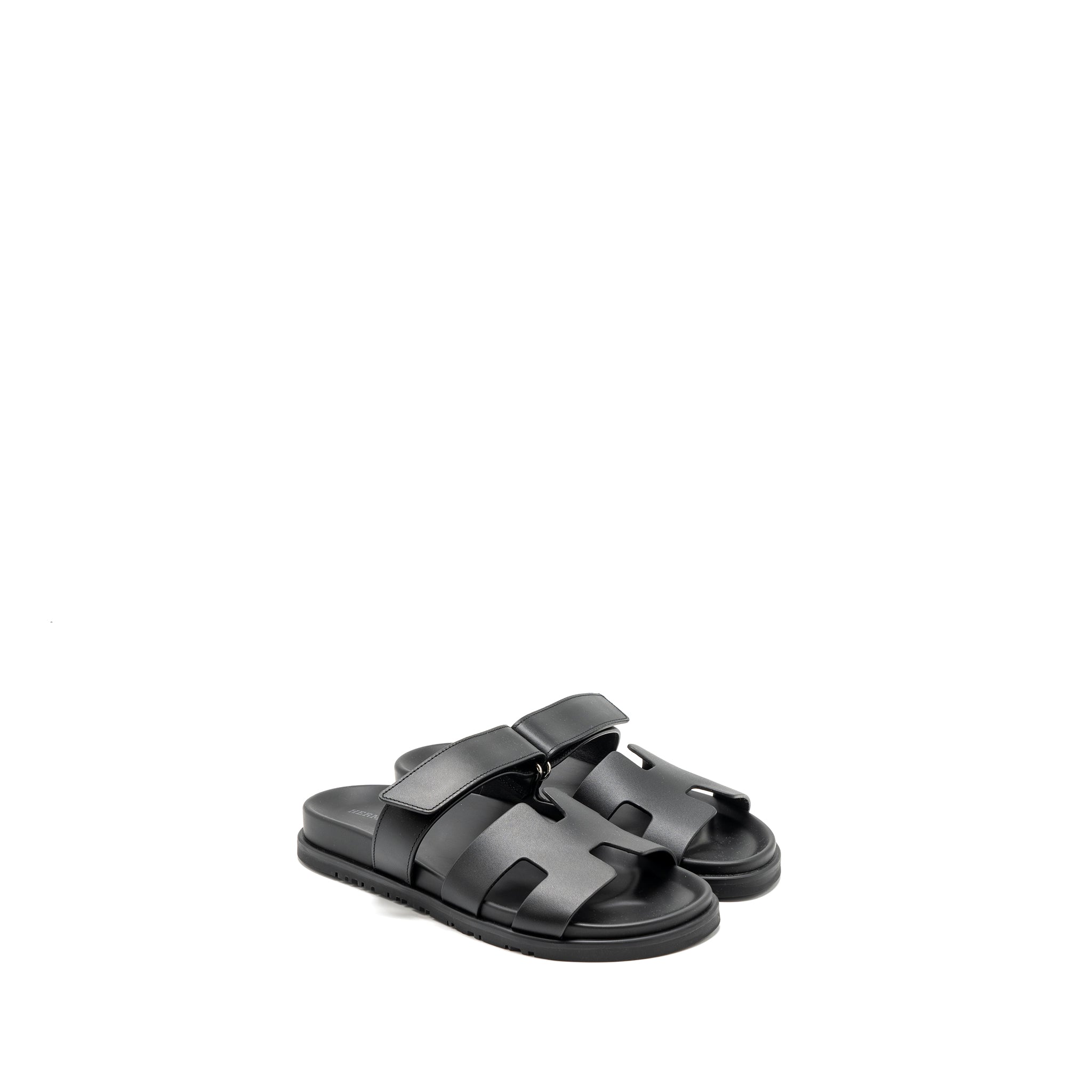 HERMES CHYPRE SANDALS BLACK