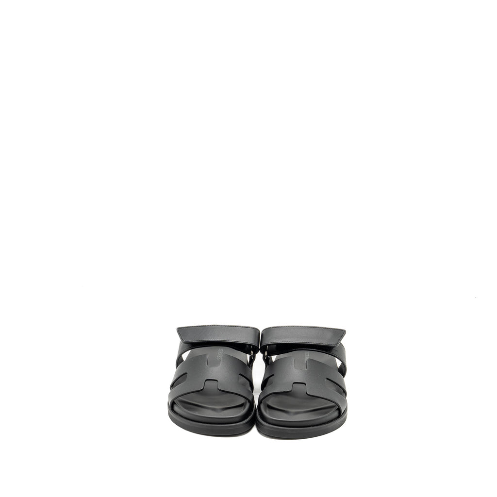 HERMES CHYPRE SANDALS LEATHER BLACK