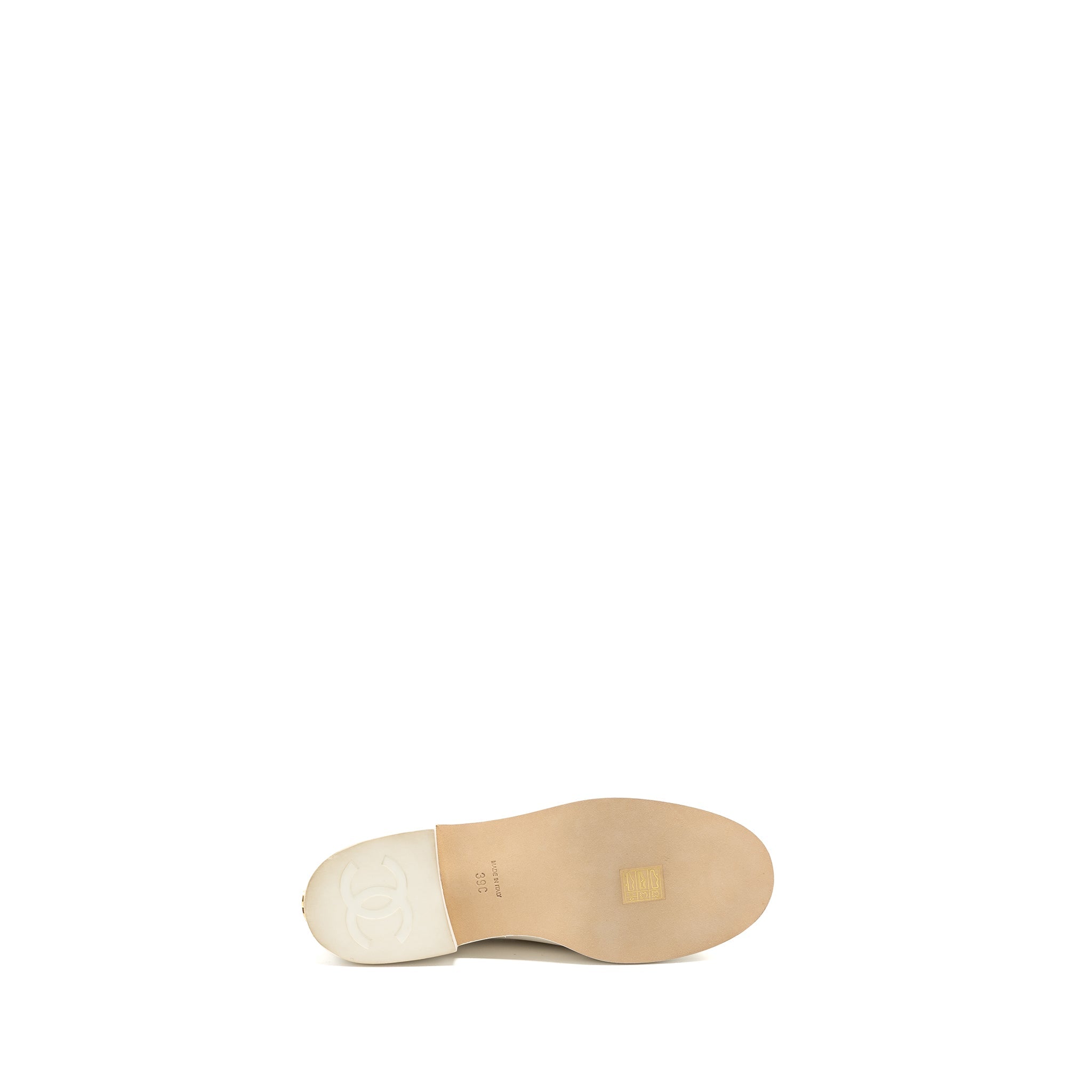 CHANEL LOAFER WITH CHARM LEATHER WHITE GHW