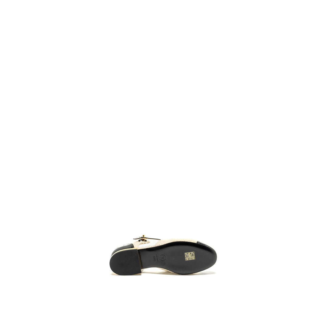 CHANEL 21K CC LOGO BALLERINAS TWEED/PATENT CALFSKIN IVORY/BLACK GHW