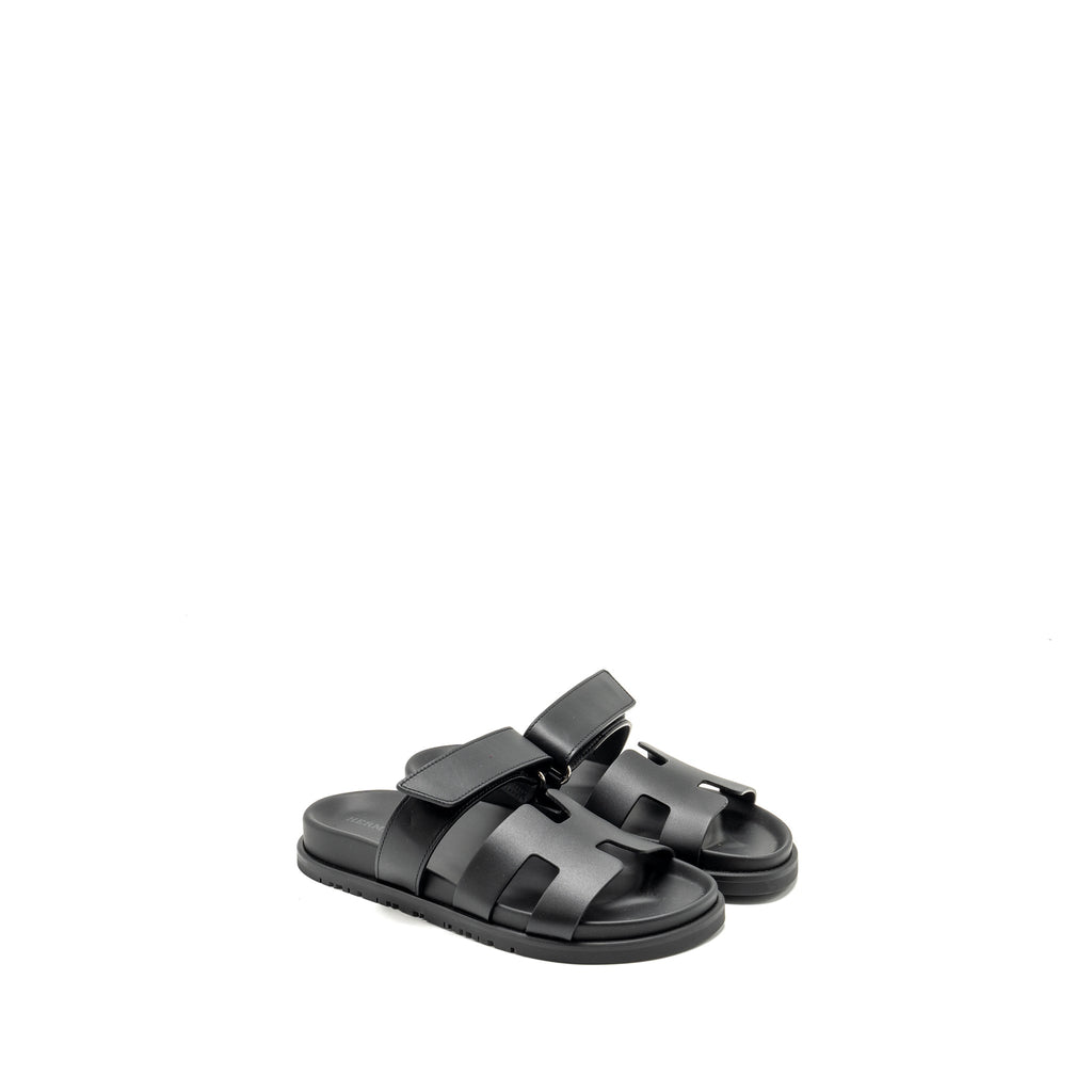 HERMES CHYPRE SANDALS LEATHER BLACK