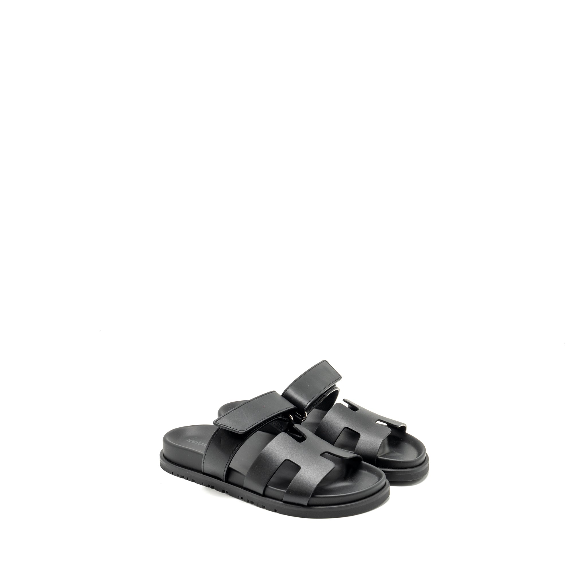 HERMES CHYPRE SANDALS LEATHER BLACK
