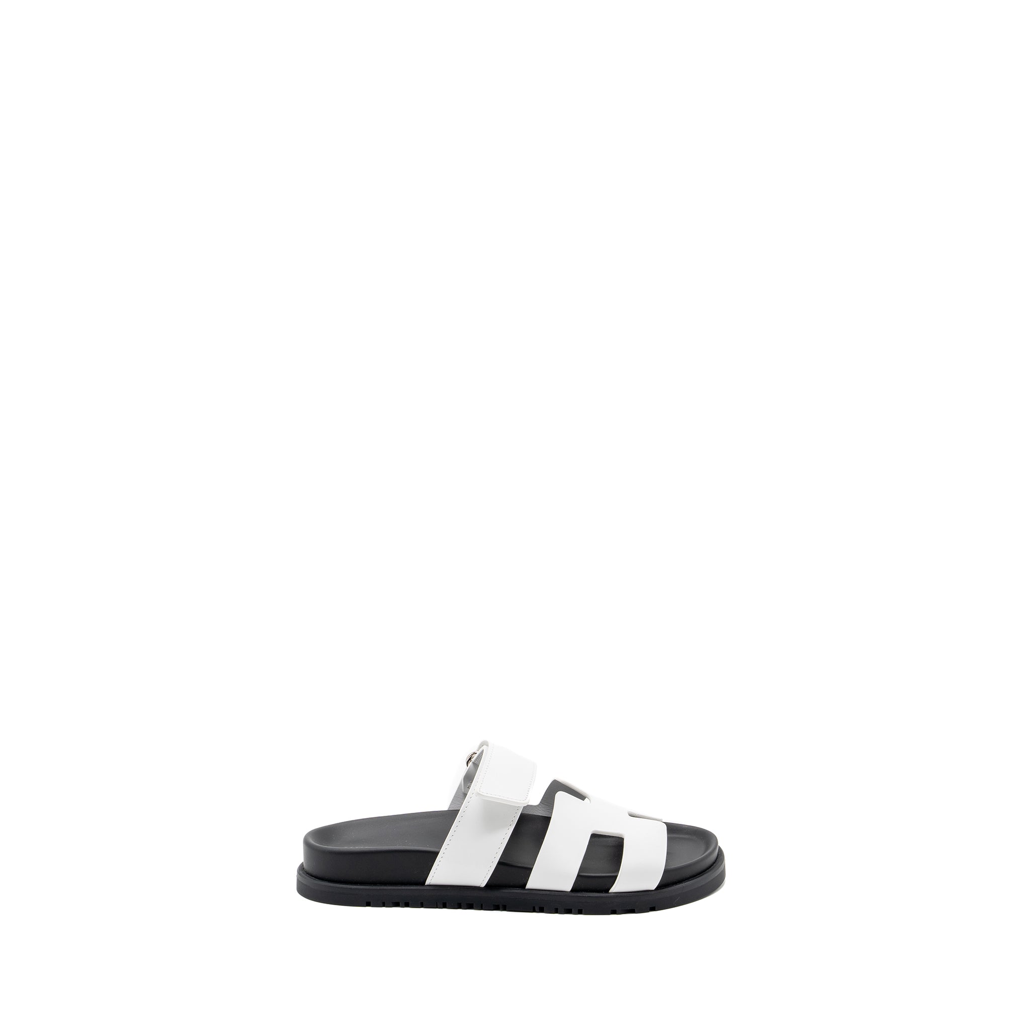 HERMES CHYPRE SANDAL CALFSKIN BLANC