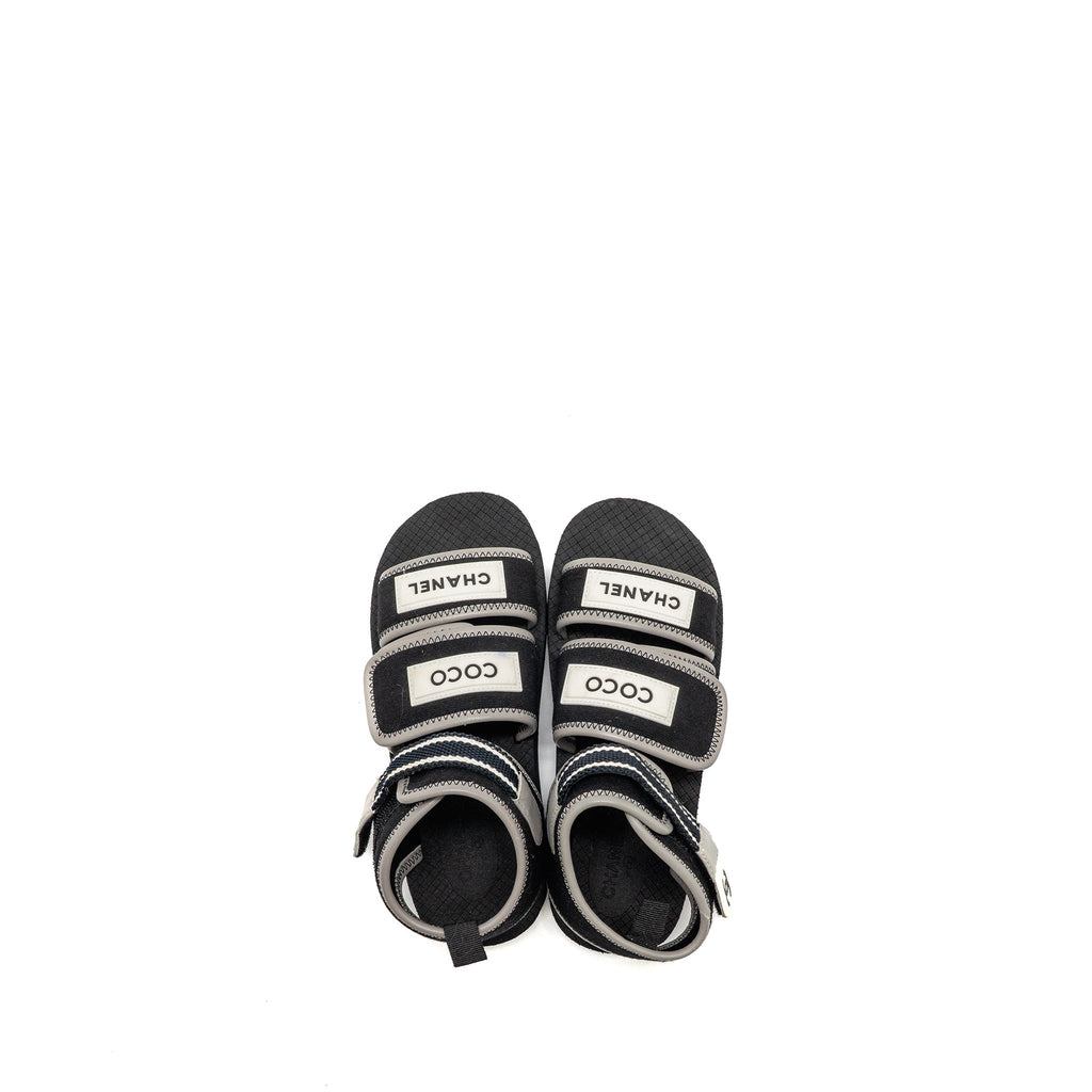 CHANEL JERSEY COCO STRAP SANDALS BLACK/WHITE