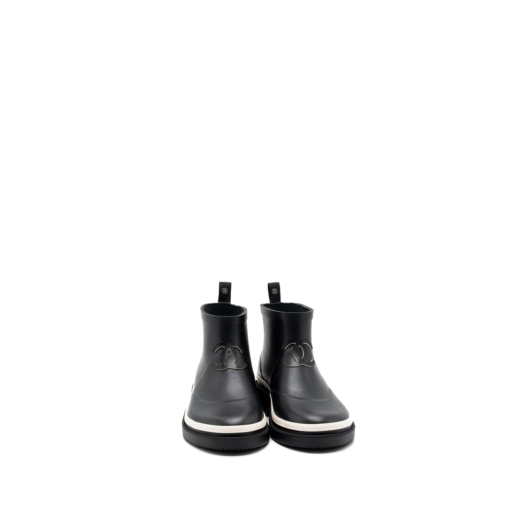 CHANEL RUBBER ANKLE BOOTS BLACK/ WHITE